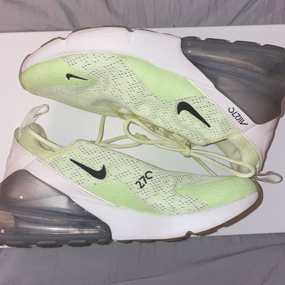 Nike Air Max 270 - ‘Barely Volt’ - Picture 4 of 4